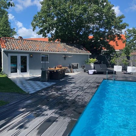 Finch Guesthouse Zandvoort Exteriör bild