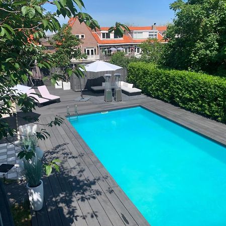 Finch Guesthouse Zandvoort Exteriör bild